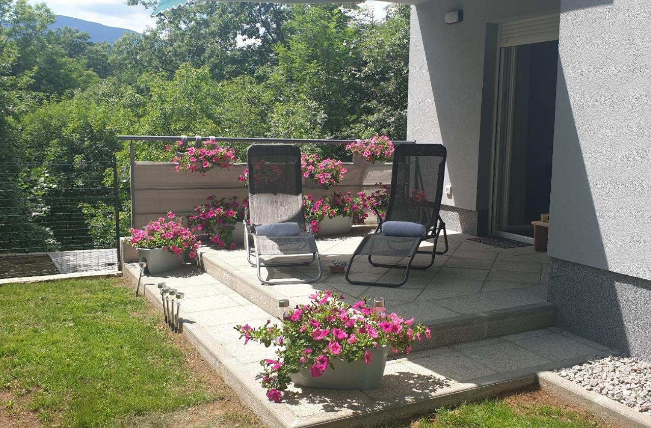 Ferienwohnung Birdsong Getaway Jurdani Exterior foto